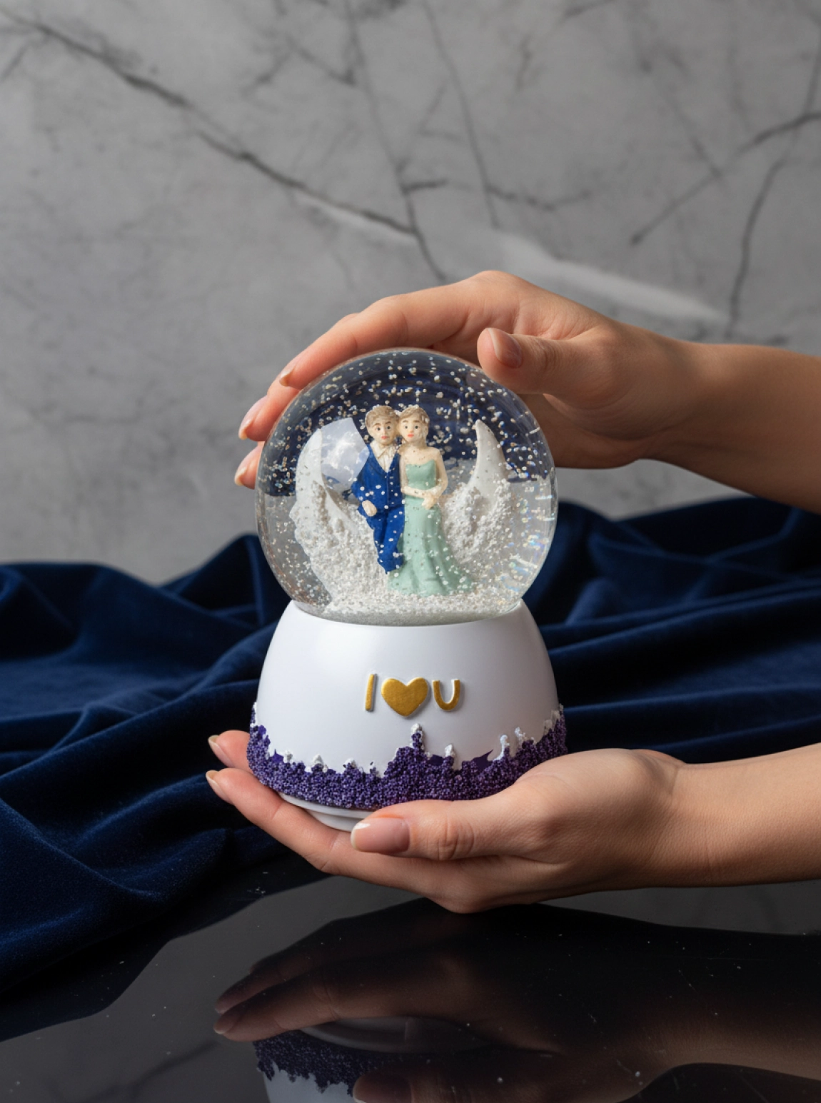 Kar Küresi̇ Büyük Boy Püskürtmeli̇