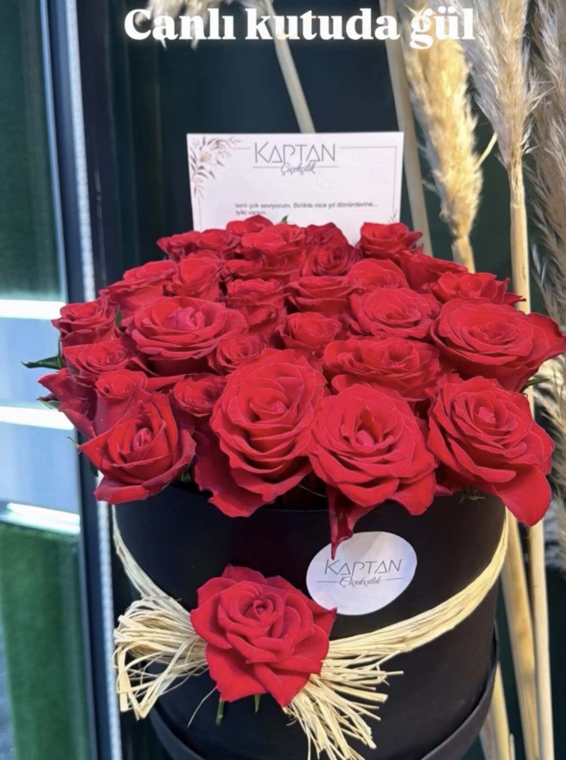 Premium Kutuda Gül
