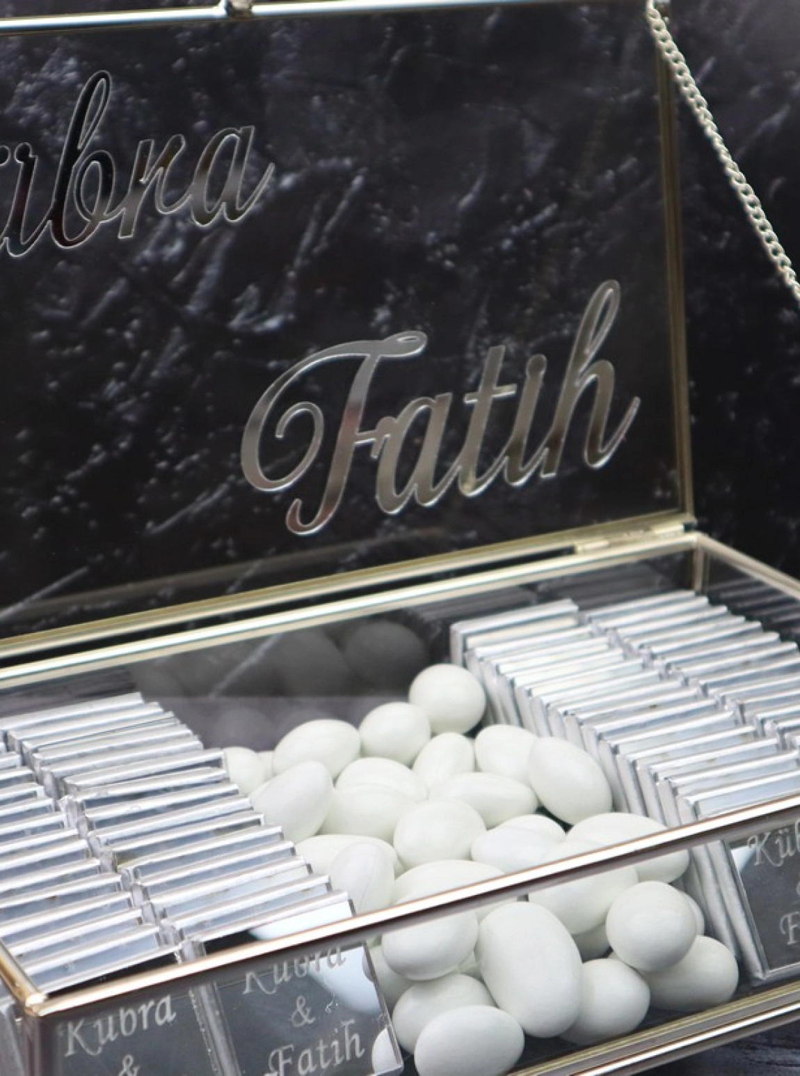 Söz İsteme Çi̇kolatasi