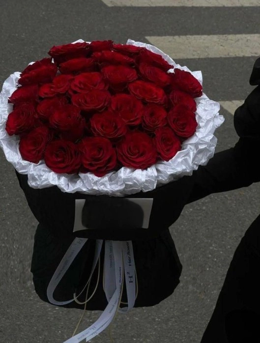 32 Adet Büyük Boy Gül Buketi