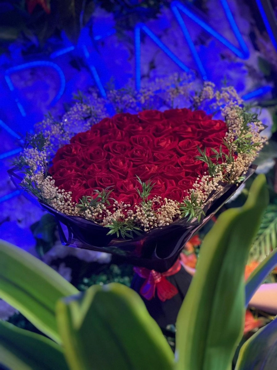 41 Adet Kırmızı Gül Buketi