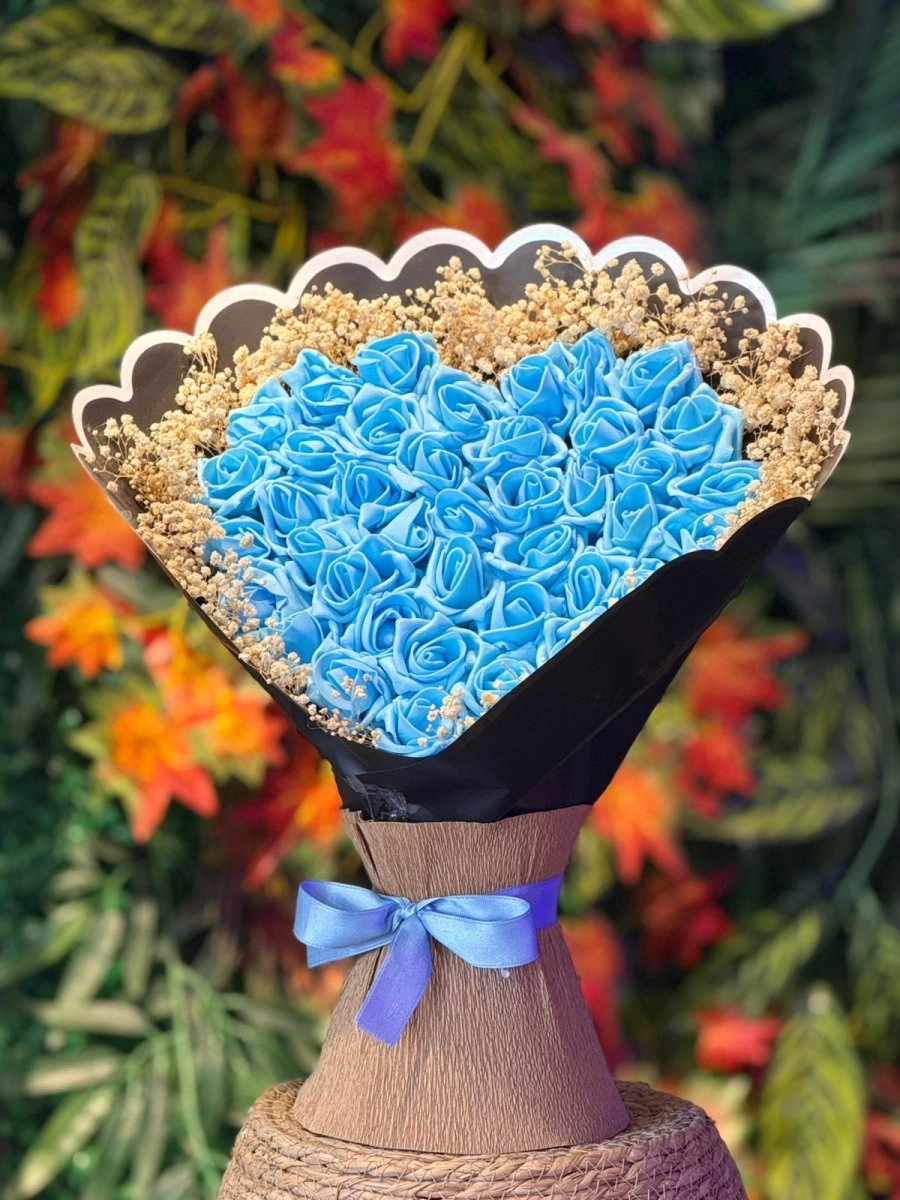 Hilal Mavi Gül Buketi